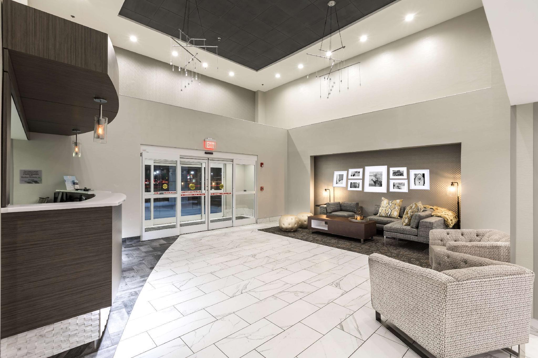 Wingate Augusta Washington Road By Wyndham Exterior foto