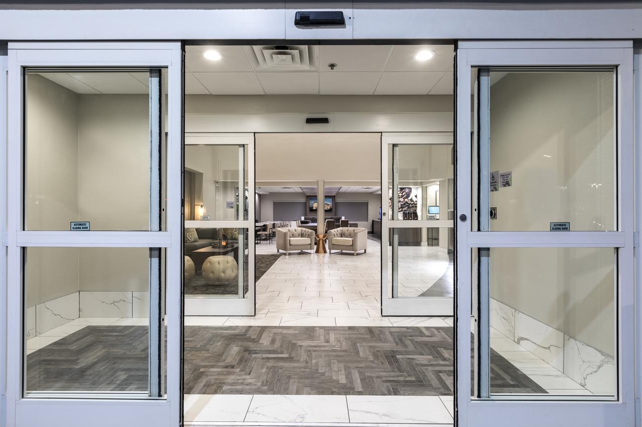 Wingate Augusta Washington Road By Wyndham Exterior foto
